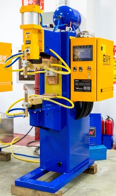 Handheld Automatic Wire Feeding Fiber Laser Welding Machine For Funnel